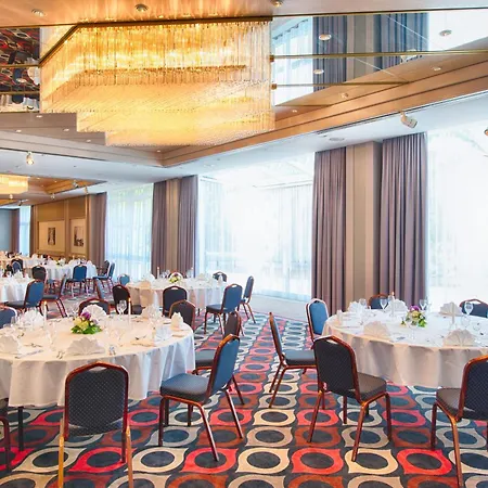 Leonardo 4* Karlsruhe