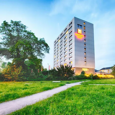 Leonardo Hotel 4*